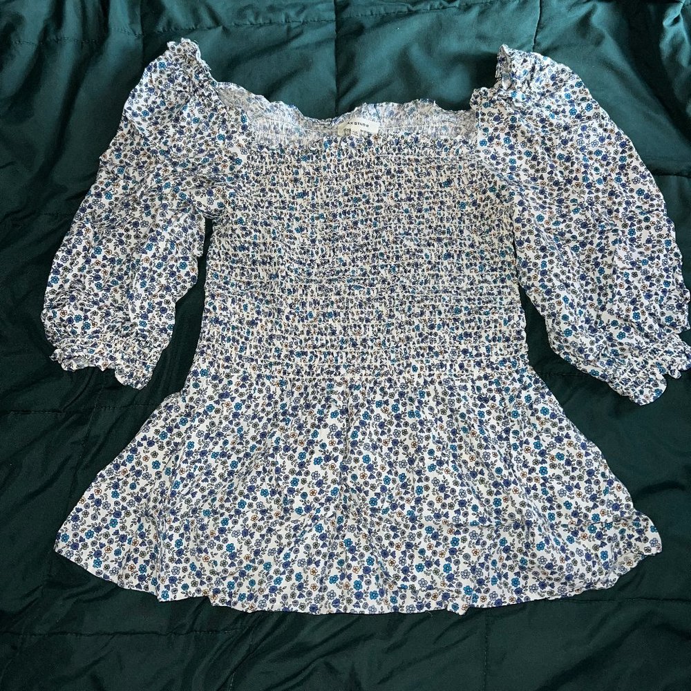 Max Studio Boho Smocked Top Puffy Sleeve White with Flower Print